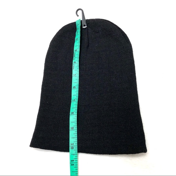Black Color Knitted Men’s Winter Beanie Hat - Picture 5 of 7